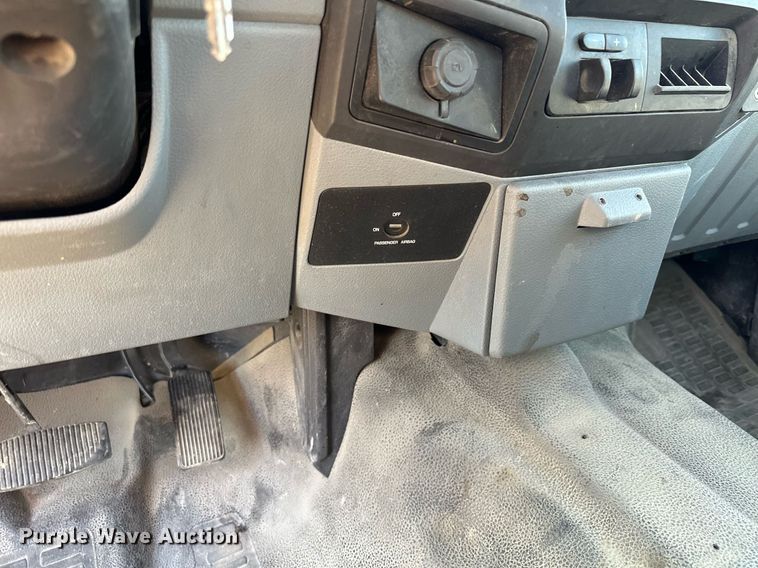 image for item MQ9446 2014 Ford F250 Super Duty  SuperCab pickup truck