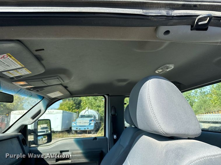 image for item MQ9446 2014 Ford F250 Super Duty  SuperCab pickup truck