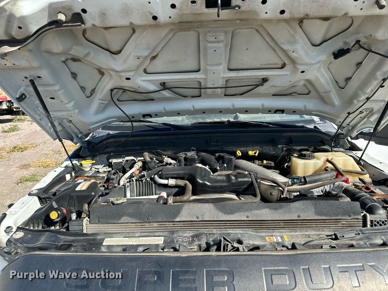 image for item MQ9446 2014 Ford F250 Super Duty  SuperCab pickup truck