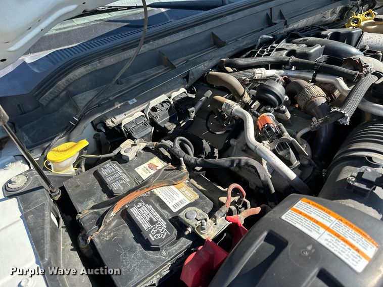 image for item MQ9446 2014 Ford F250 Super Duty  SuperCab pickup truck