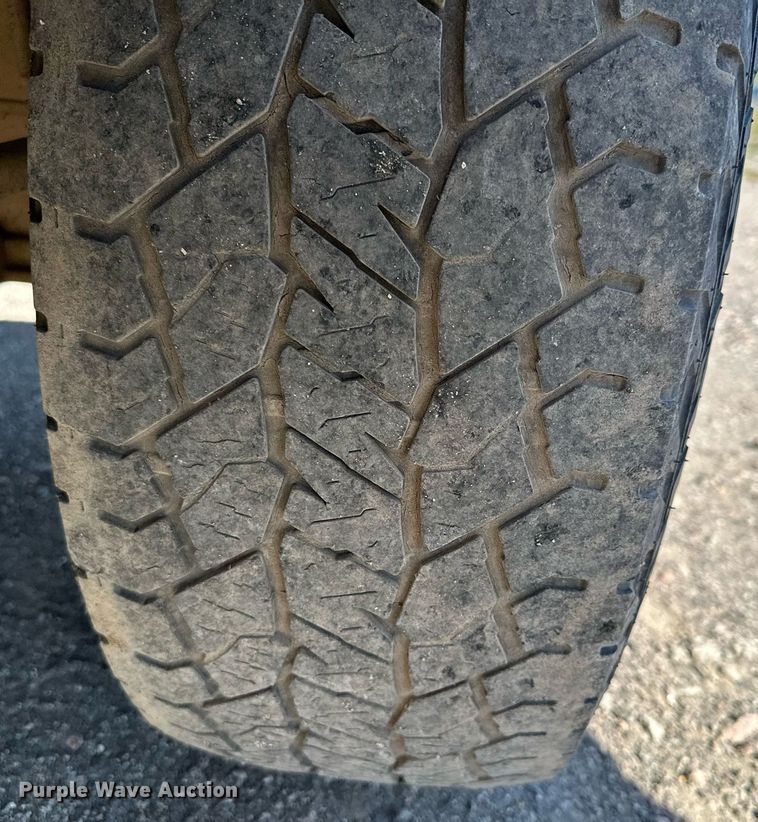 image for item MQ9446 2014 Ford F250 Super Duty  SuperCab pickup truck