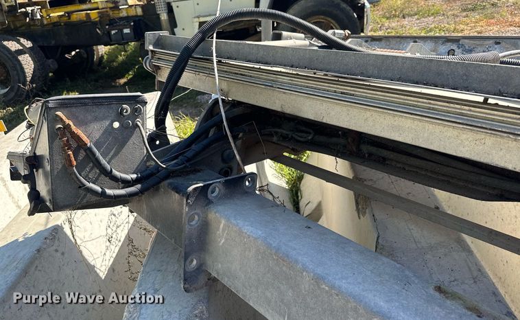 image for item MQ9448 Truck parts