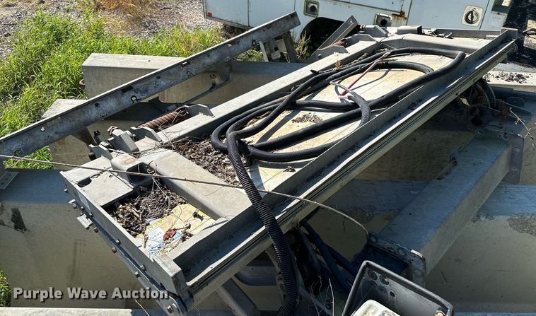 image for item MQ9448 Truck parts