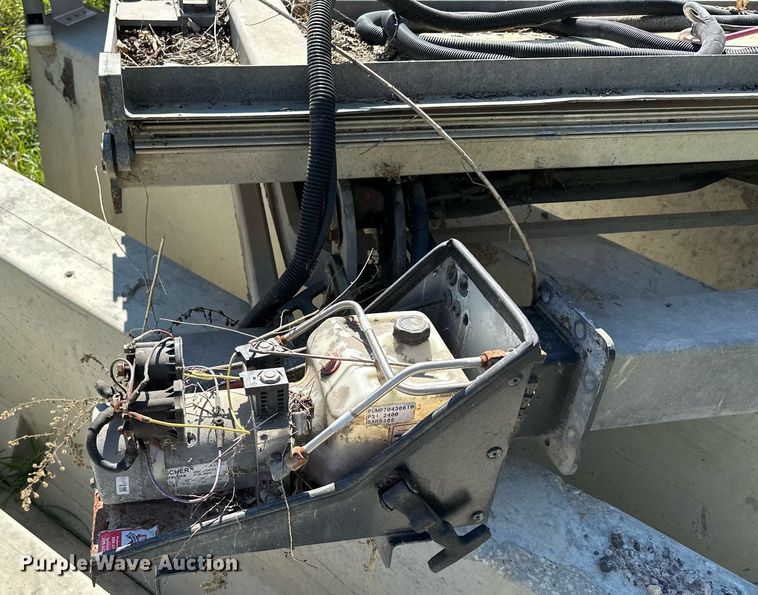 image for item MQ9448 Truck parts