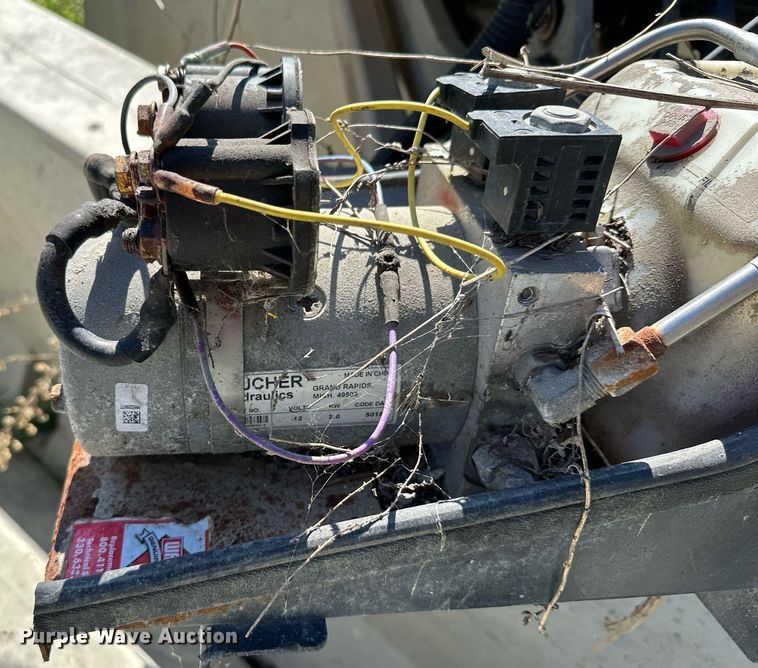 image for item MQ9448 Truck parts