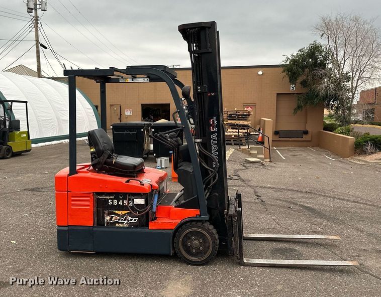 image for item MQ9462 Toyota 7FBEU18  forklift