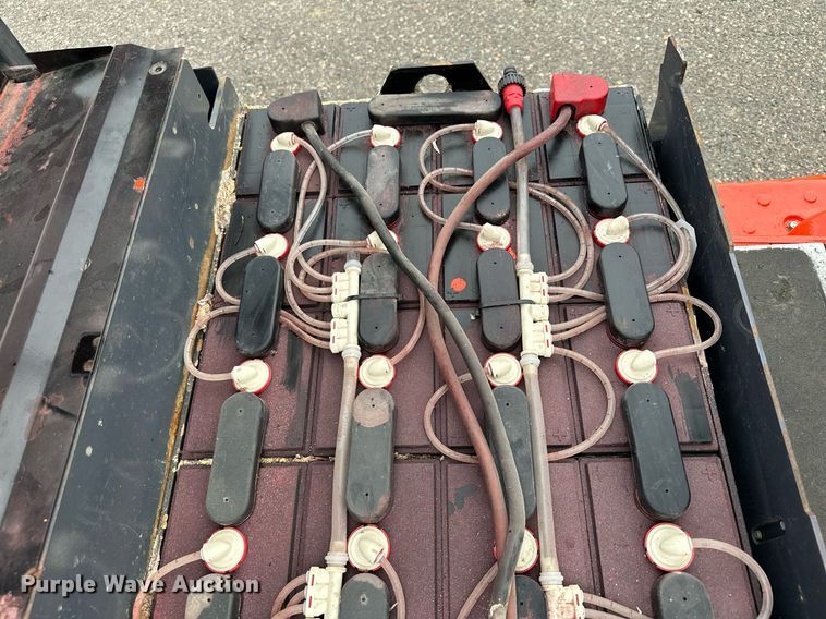 image for item MQ9462 Toyota 7FBEU18  forklift