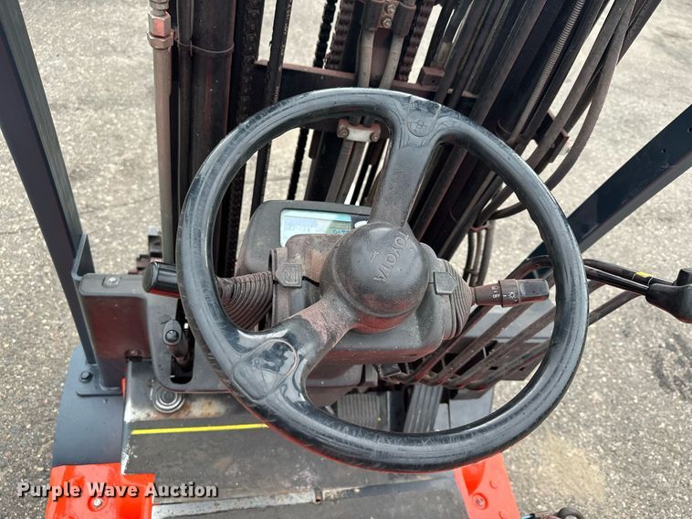 image for item MQ9462 Toyota 7FBEU18  forklift