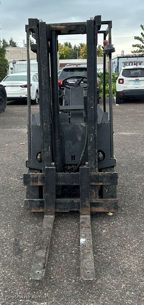 image for item MQ9464 Clark TM15  forklift