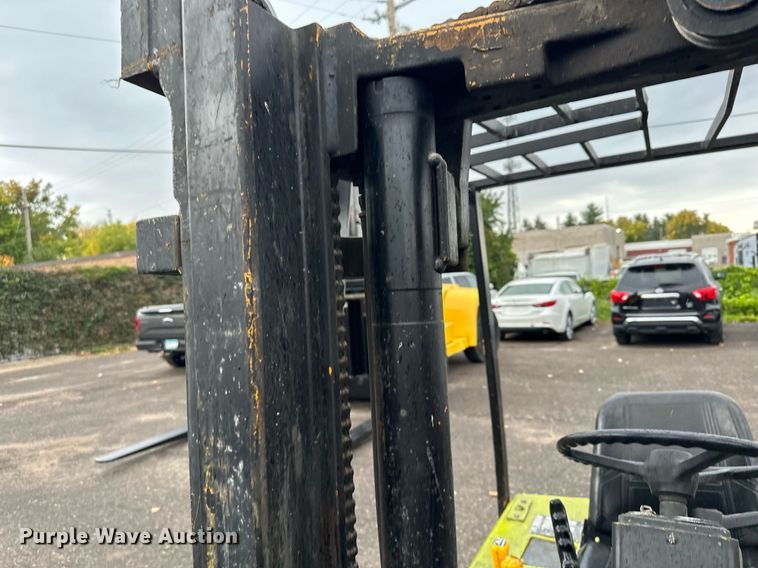 image for item MQ9464 Clark TM15  forklift