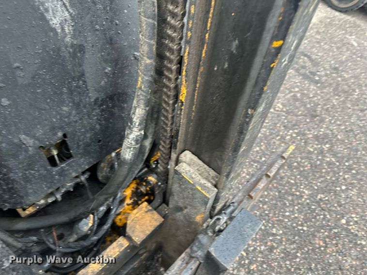 image for item MQ9464 Clark TM15  forklift