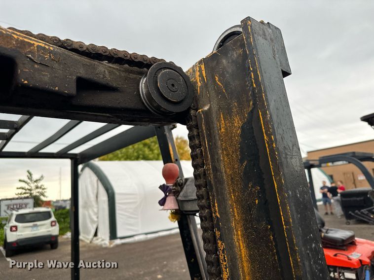 image for item MQ9464 Clark TM15  forklift