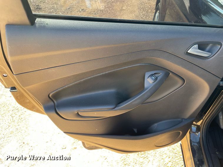 image for item MR9091 2016 Ford Escape  SUV