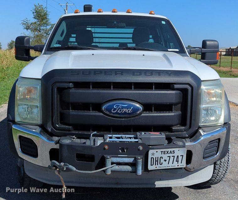 image for item MX9362 2011 Ford F550 Super Duty  SuperCab flatbed truck