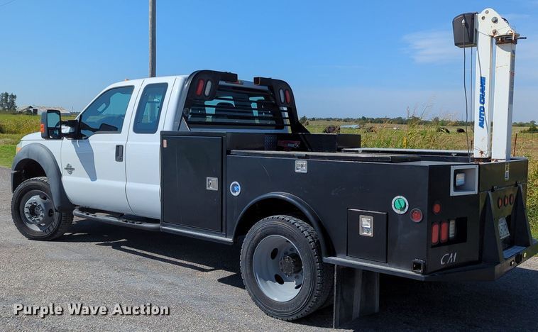 image for item MX9362 2011 Ford F550 Super Duty  SuperCab flatbed truck