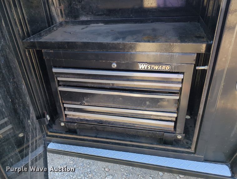 image for item MX9362 2011 Ford F550 Super Duty  SuperCab flatbed truck