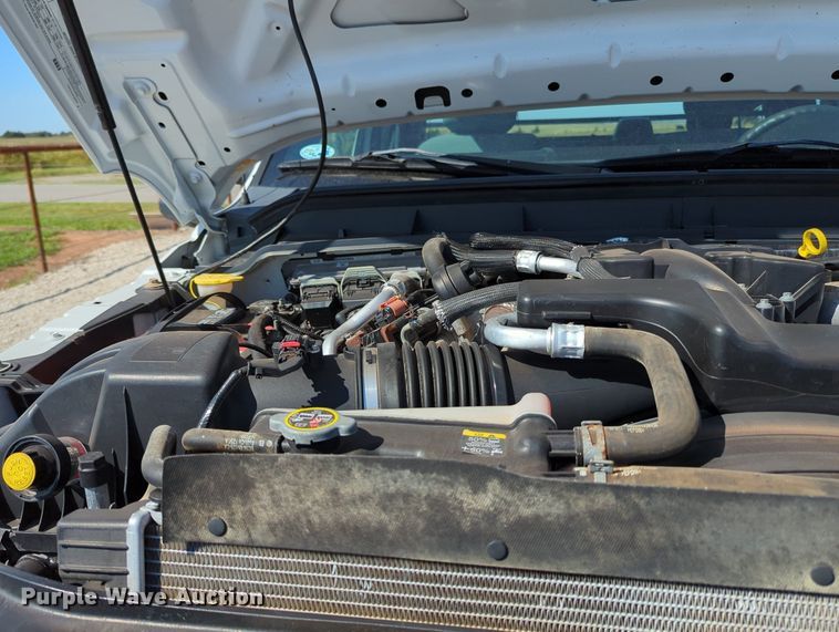 image for item MX9362 2011 Ford F550 Super Duty  SuperCab flatbed truck