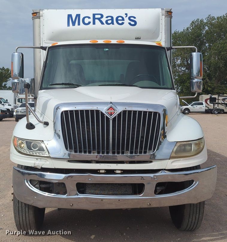 image for item MX9386 2015 International DuraStar 4300  box truck