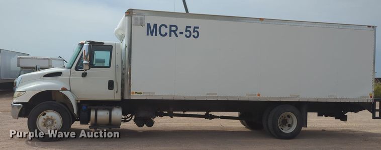 image for item MX9386 2015 International DuraStar 4300  box truck
