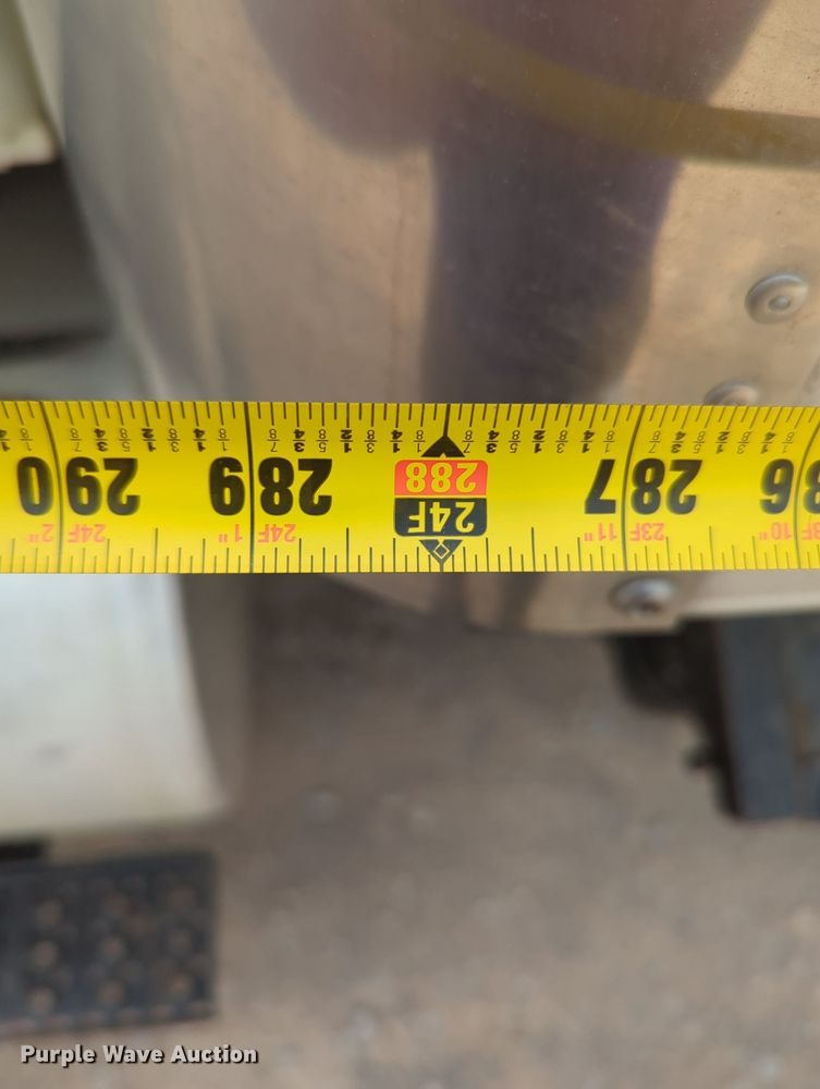 image for item MX9386 2015 International DuraStar 4300  box truck