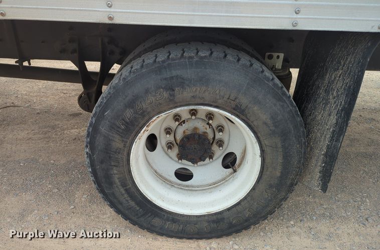 image for item MX9386 2015 International DuraStar 4300  box truck