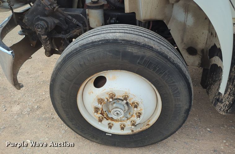 image for item MX9386 2015 International DuraStar 4300  box truck