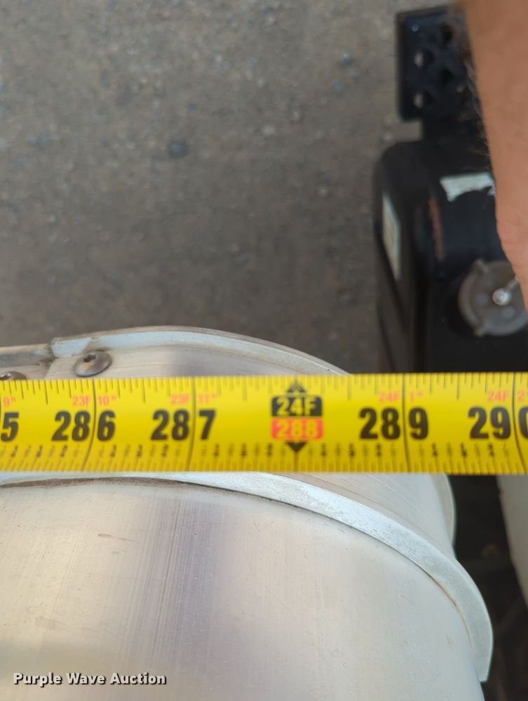 image for item MX9387 2007 GMC 7500  box truck