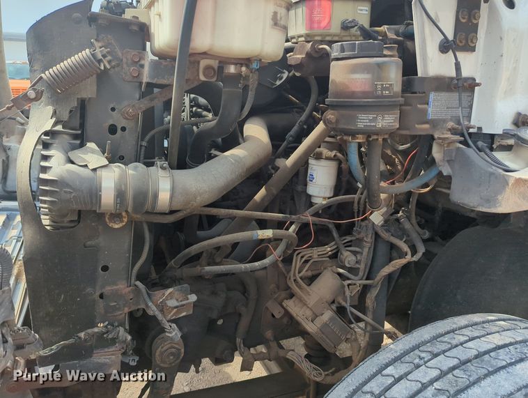 image for item MX9387 2007 GMC 7500  box truck