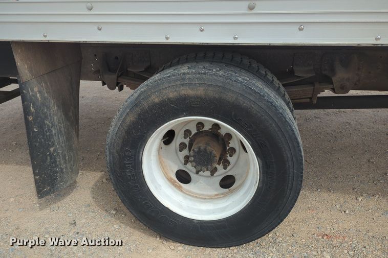 image for item MX9387 2007 GMC 7500  box truck