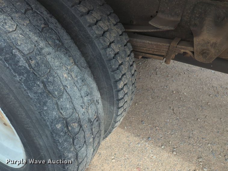 image for item MX9387 2007 GMC 7500  box truck