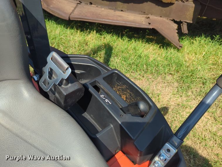 image for item MX9402 Kubota Z231KW  ZTR lawn mower