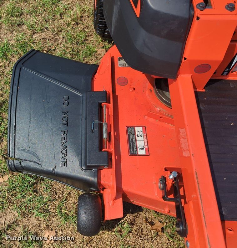 image for item MX9402 Kubota Z231KW  ZTR lawn mower