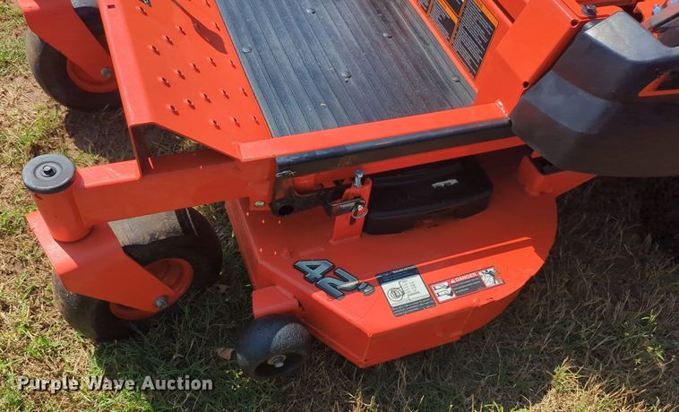 image for item MX9402 Kubota Z231KW  ZTR lawn mower