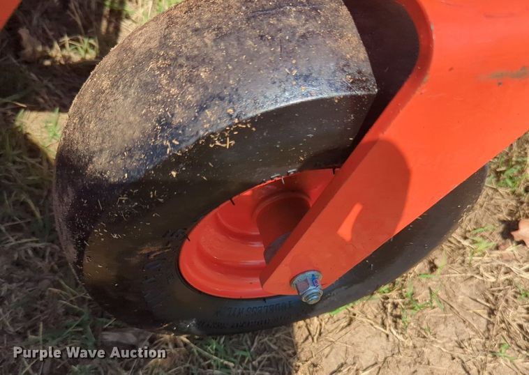 image for item MX9402 Kubota Z231KW  ZTR lawn mower