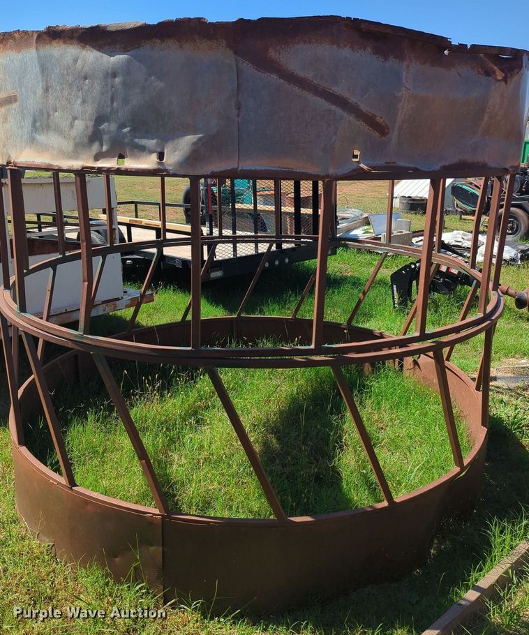 image for item MX9411 Livestock trailer