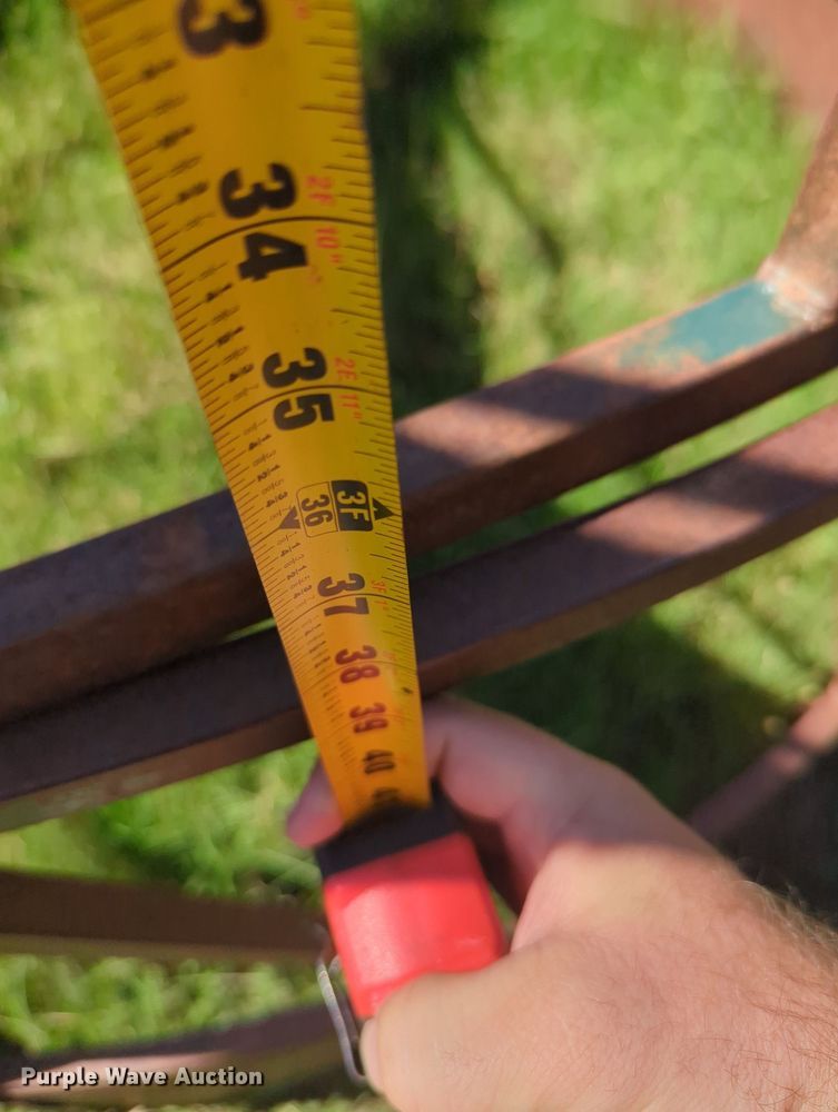 image for item MX9411 Livestock trailer