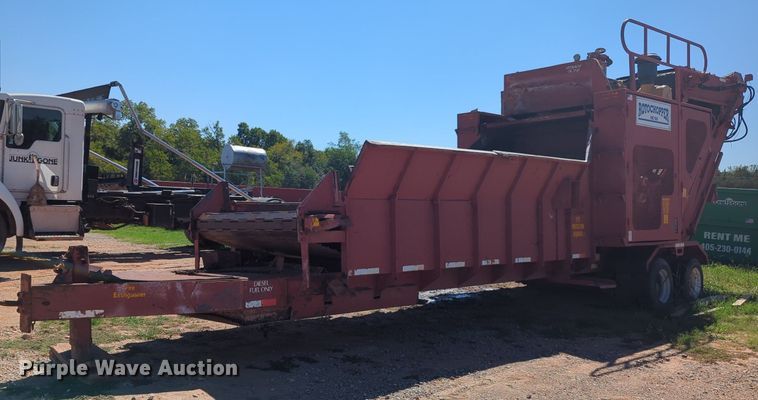 image for item MX9414 1997 Rotochopper MC166  horizontal grinder