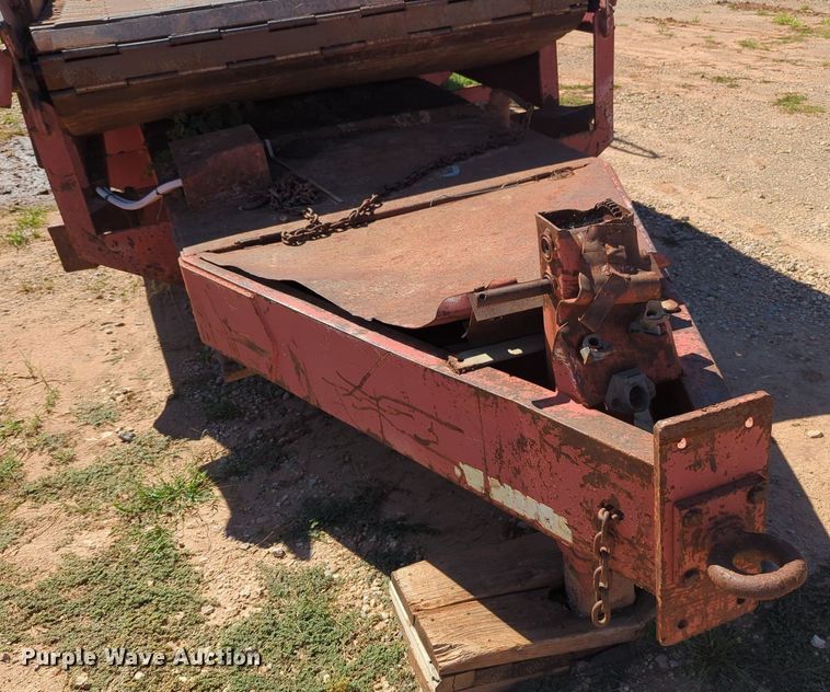 image for item MX9414 1997 Rotochopper MC166  horizontal grinder