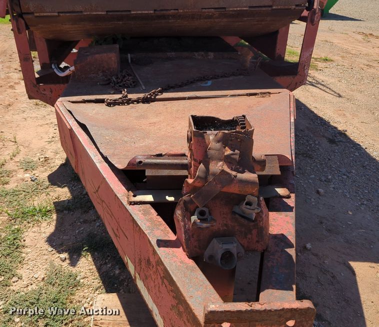 image for item MX9414 1997 Rotochopper MC166  horizontal grinder