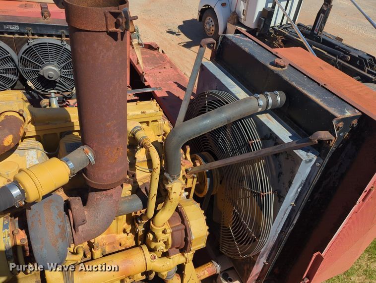 image for item MX9414 1997 Rotochopper MC166  horizontal grinder