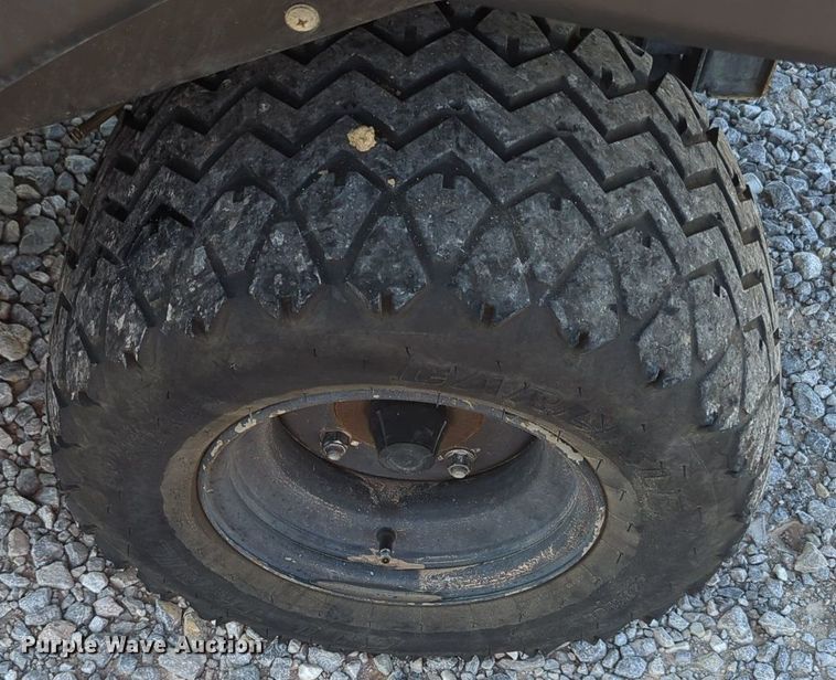 image for item MX9419 2013 Kawasaki Mule 4010  utility vehicle