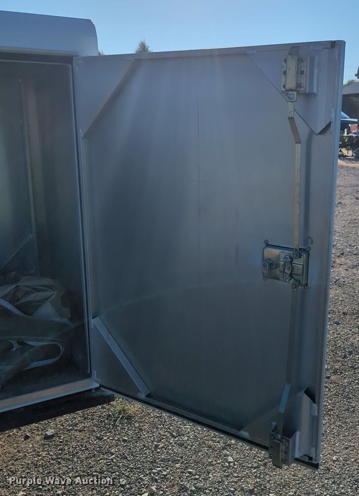 image for item MX9420 Cushman SHTL 2 E  golf cart