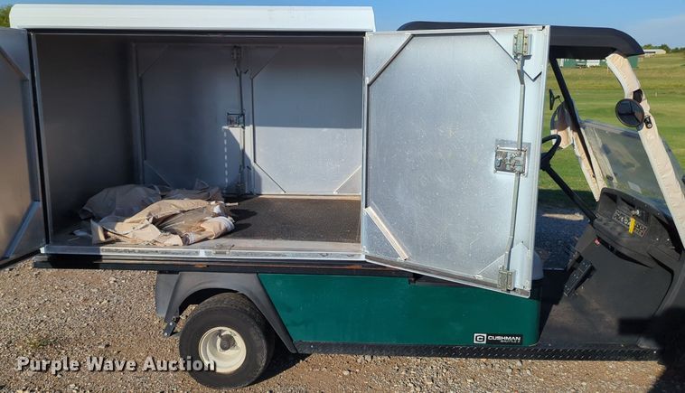 image for item MX9420 Cushman SHTL 2 E  golf cart