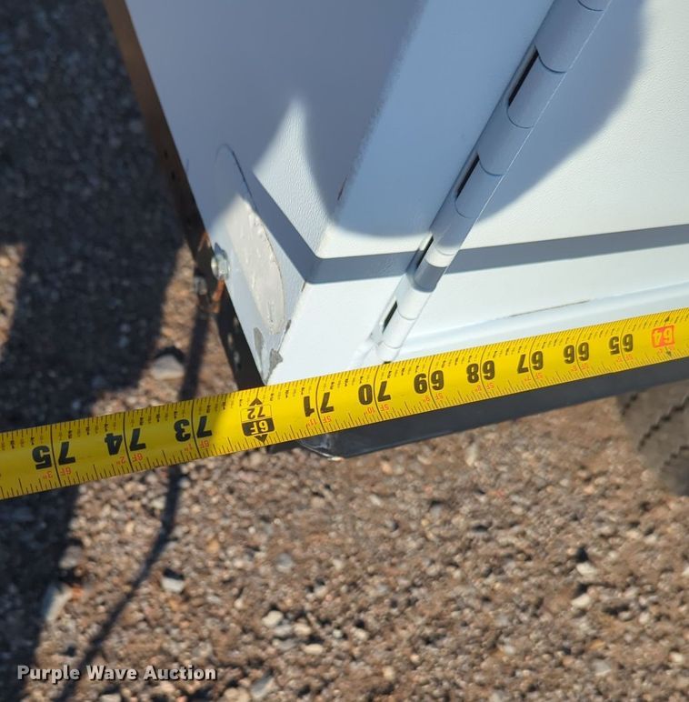 image for item MX9420 Cushman SHTL 2 E  golf cart