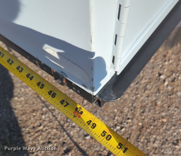 image for item MX9420 Cushman SHTL 2 E  golf cart