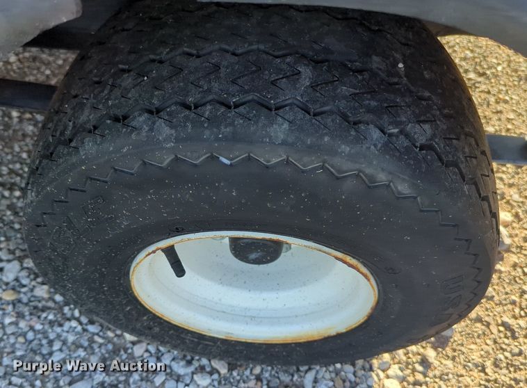 image for item MX9420 Cushman SHTL 2 E  golf cart