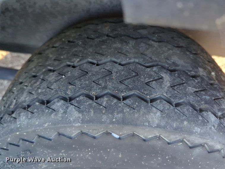 image for item MX9420 Cushman SHTL 2 E  golf cart