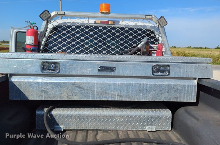 image for item MX9421 2016 Ford F250 Super Duty  Crew Cab pickup truck