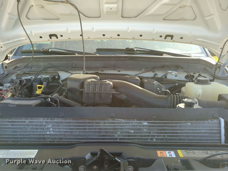 image for item MX9421 2016 Ford F250 Super Duty  Crew Cab pickup truck