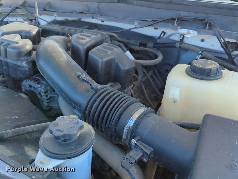 image for item MX9421 2016 Ford F250 Super Duty  Crew Cab pickup truck